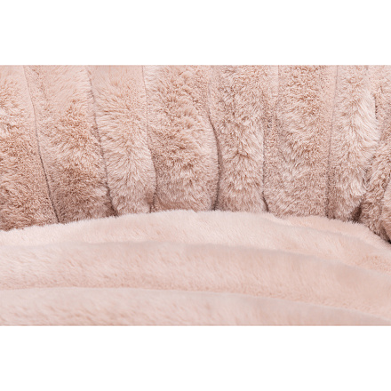 Designed by Lotte Kattenmand Reza Rond Roze