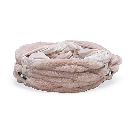 Designed by Lotte Kattentunnel Reza Roze